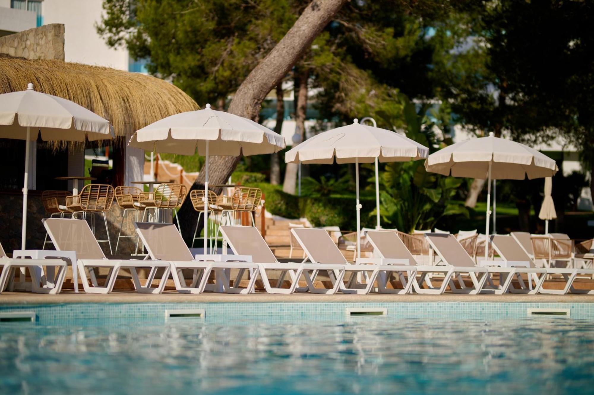Aluasoul Carolina - Adults Only Hotel Font de sa Cala Kültér fotó